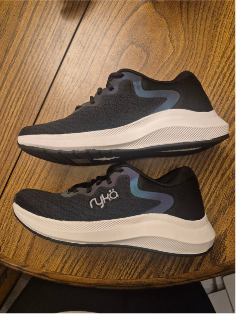Women's Ryka Black Athletic Shoes Size 7 with White Soles